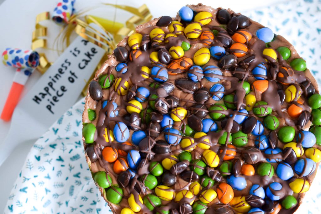 chocolademoussetaart met M&M's